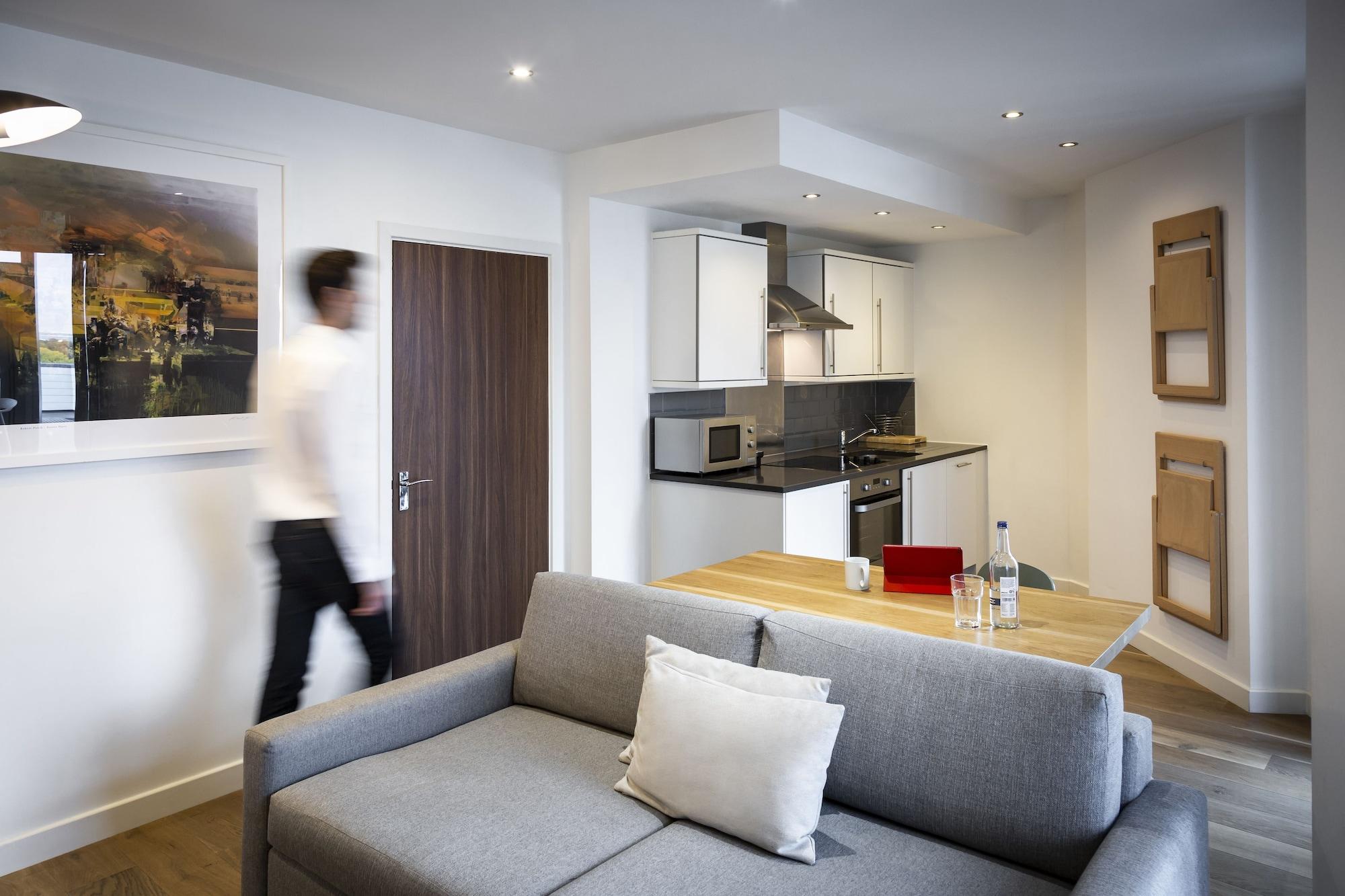 Aparthotel Adagio London Brentford Zewnętrze zdjęcie