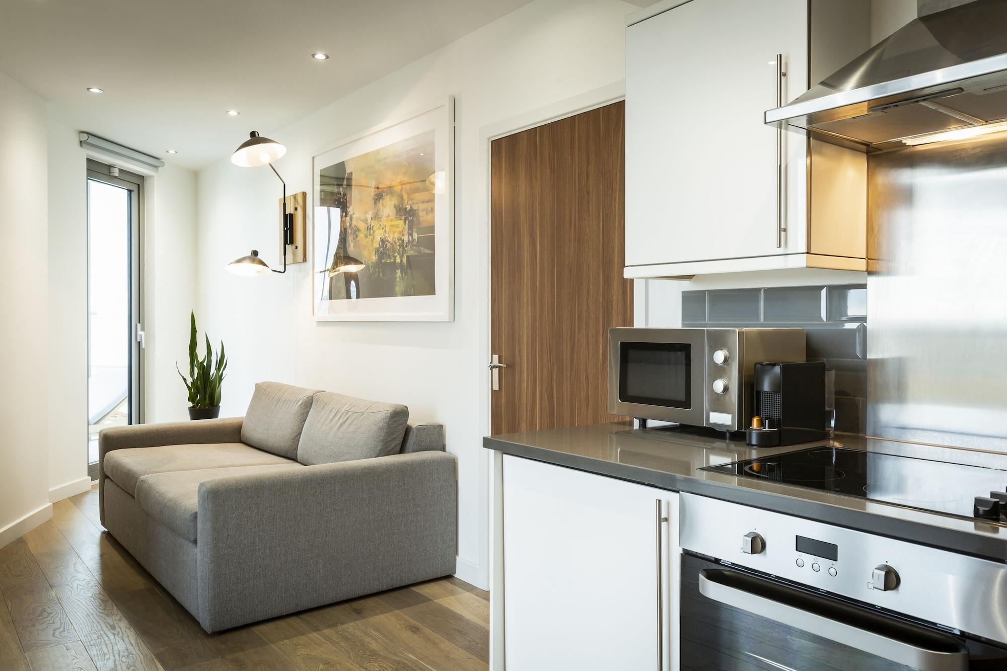 Aparthotel Adagio London Brentford Zewnętrze zdjęcie