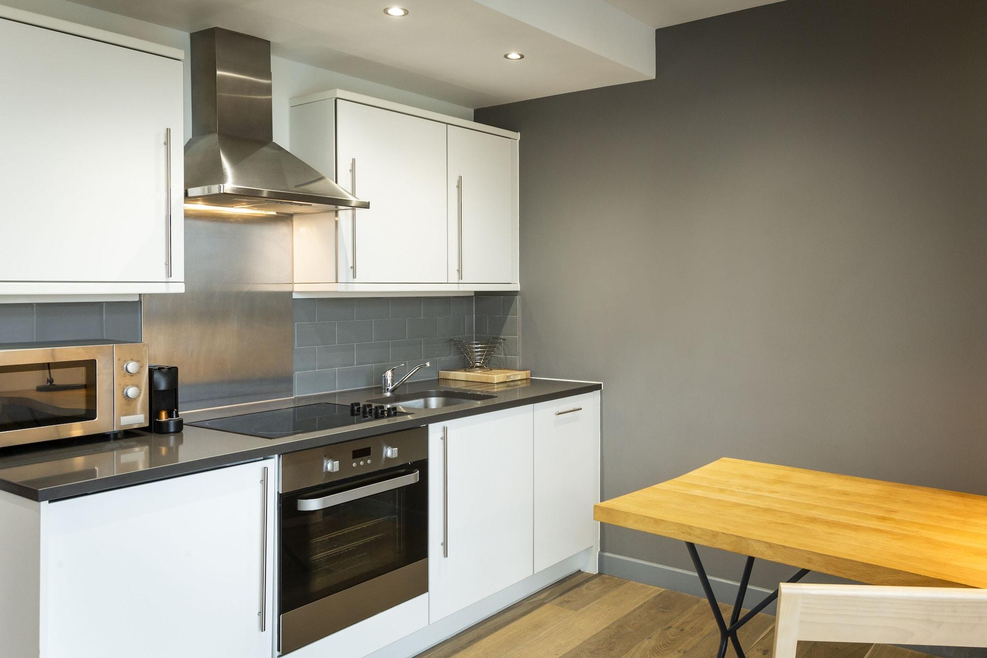 Aparthotel Adagio London Brentford Zewnętrze zdjęcie