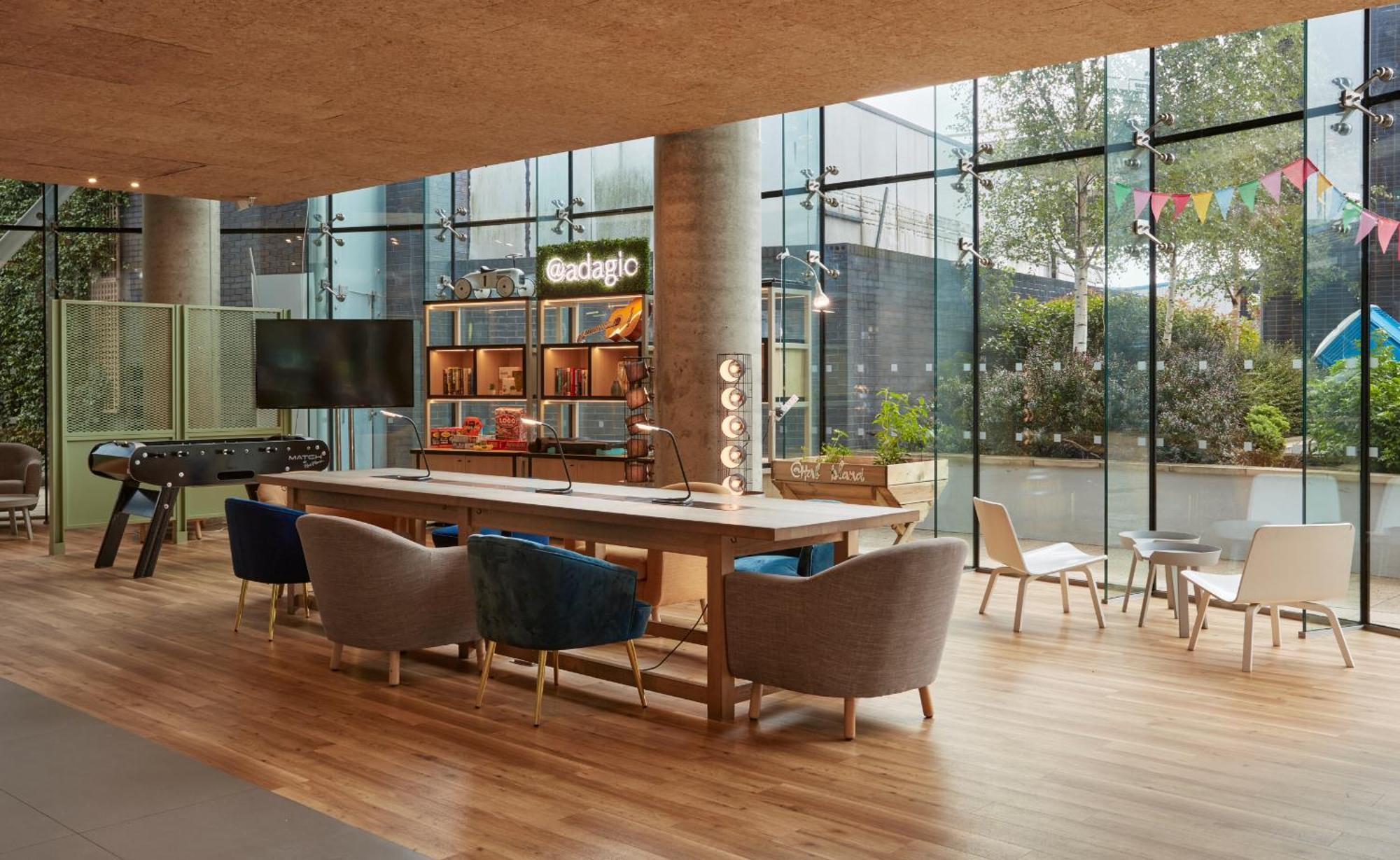 Aparthotel Adagio London Brentford Zewnętrze zdjęcie