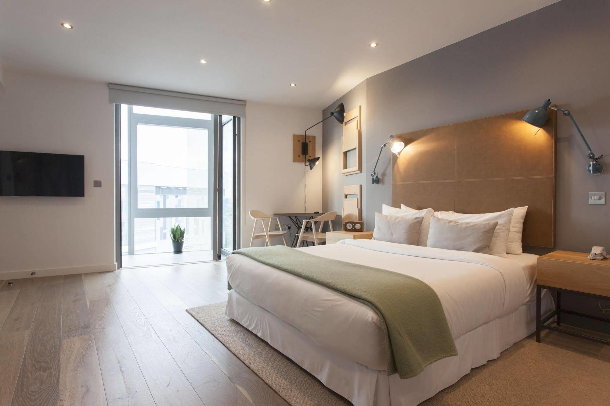 Aparthotel Adagio London Brentford Zewnętrze zdjęcie