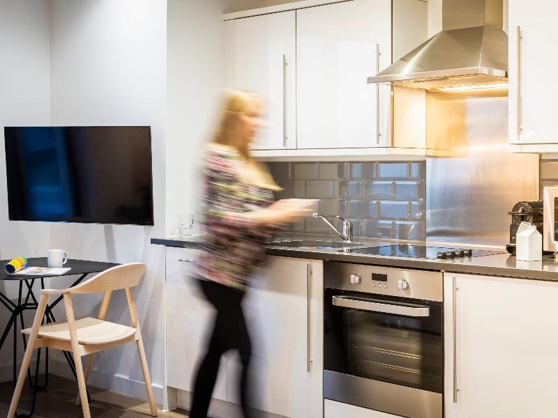 Aparthotel Adagio London Brentford Zewnętrze zdjęcie